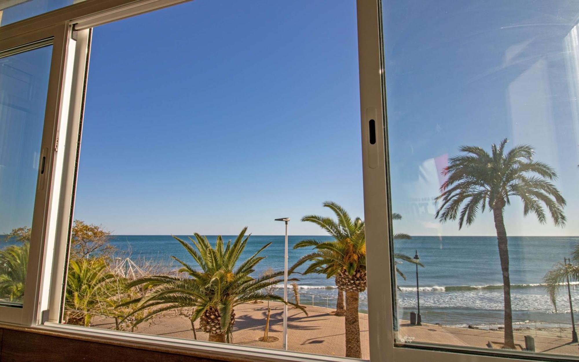 Luxury Beach House - Primera Linea Playa Cargador Albert Villas Alcoceber Exterior photo